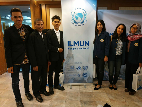 FEB UNAIR Kirim delegasi di Event Internasional ILMUN 2019